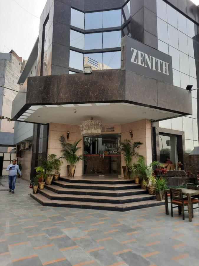Zenith Hotel - Delhi Airport New Delhi Buitenkant foto